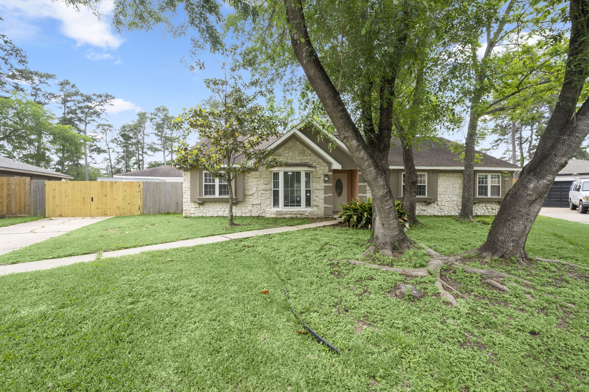 25311 Stone Mill Lane Property Photo 1