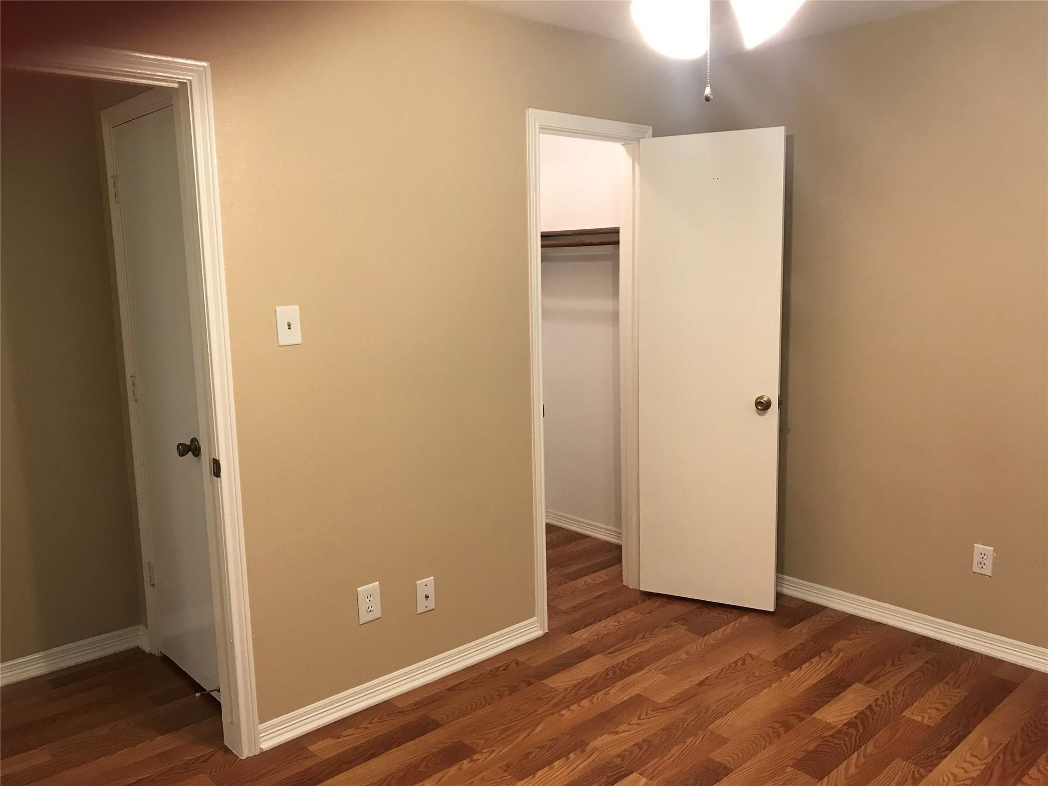 115 Avenue E B Property Photo 6