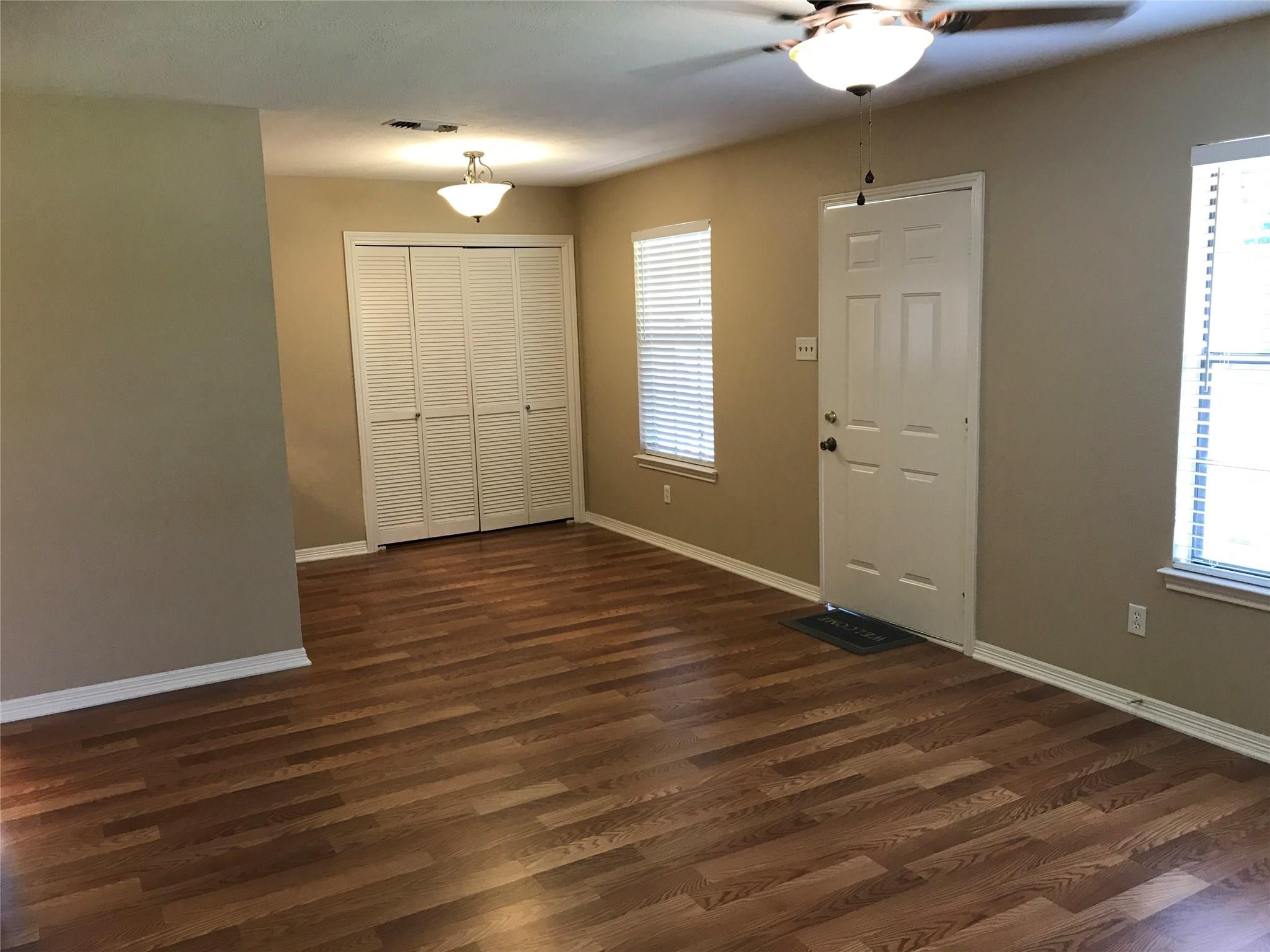 115 Avenue E B Property Photo 8