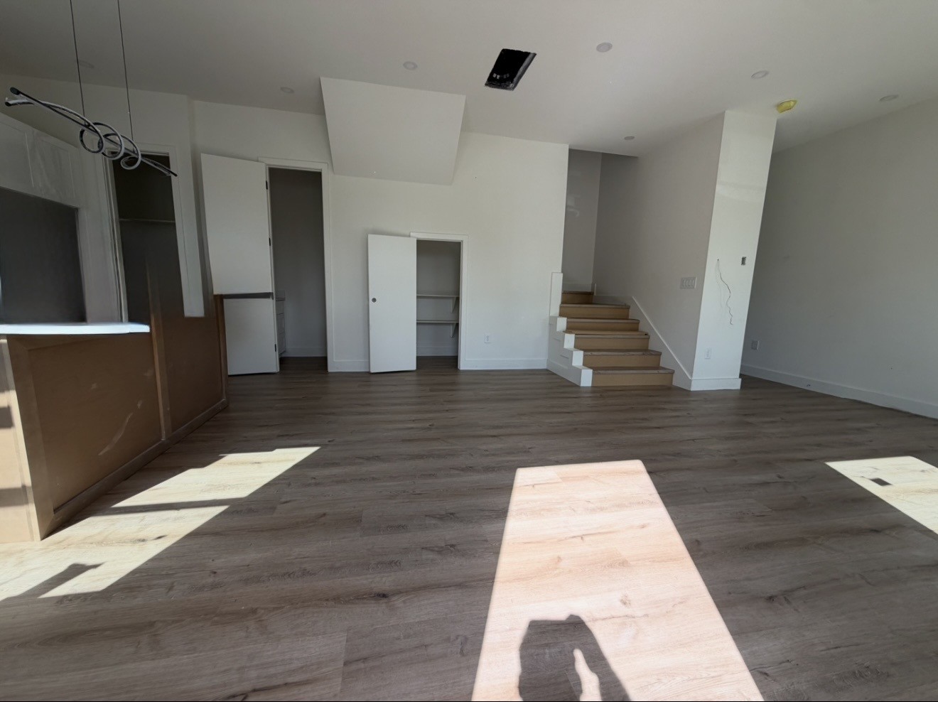 2603 Terry Street A Property Photo 5