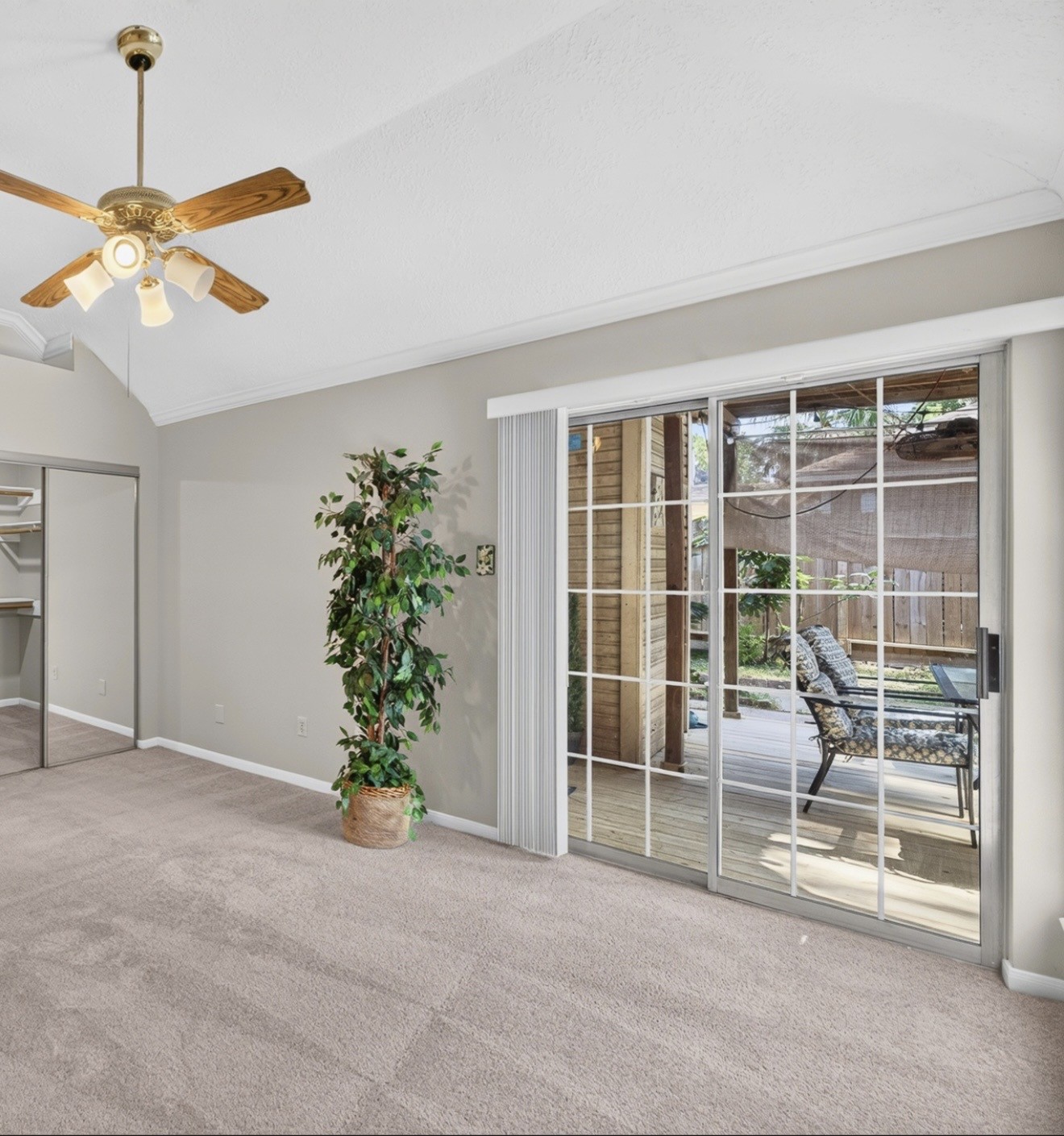 4415 Echo Falls Drive Property Photo 8