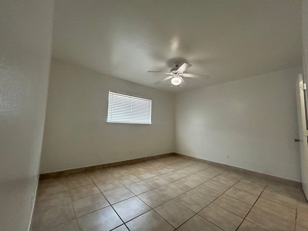 1010 S Wayside Drive 803 Property Photo 33