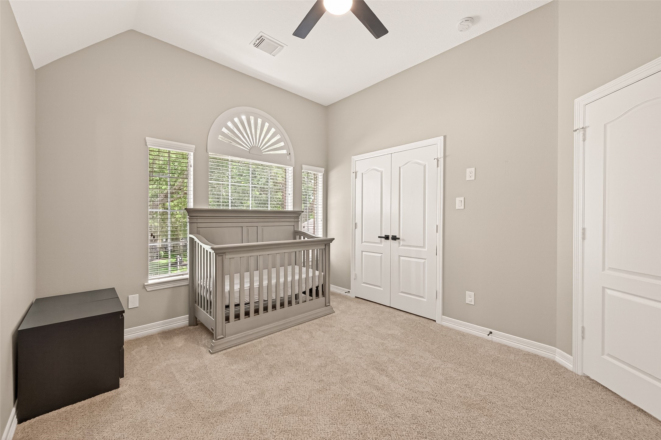 9619 Silver Birch Court Property Photo 33