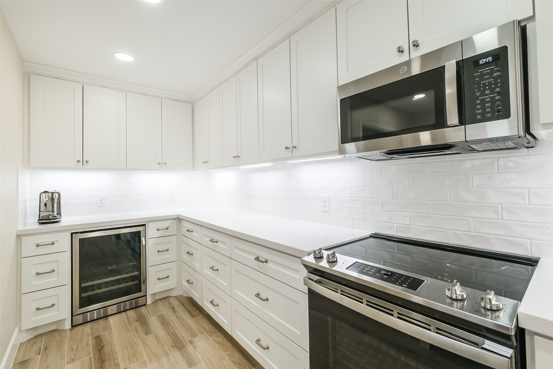 14141 Misty Meadow Lane Property Photo 4