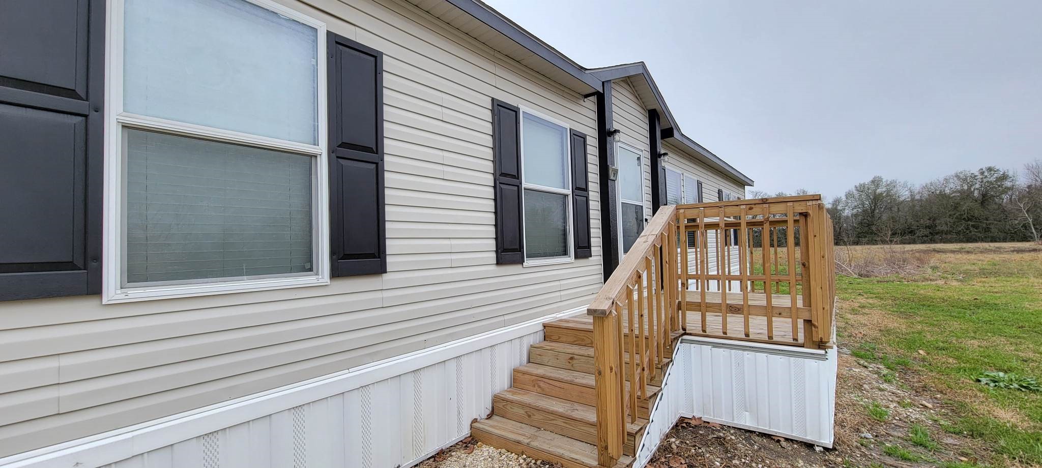 405 Battlebell Road 2 Property Photo 3