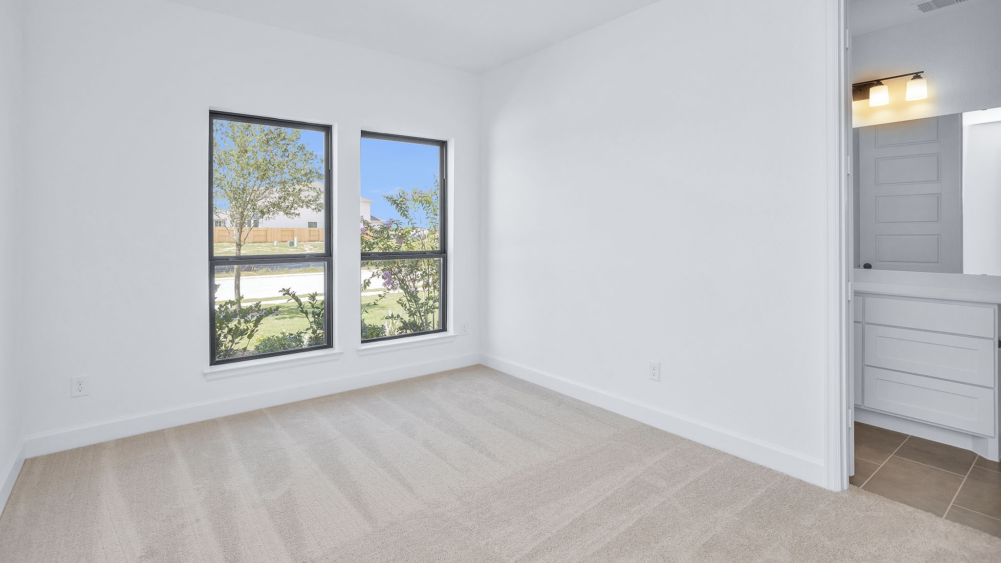 1097 River Rock Circle Property Photo 11