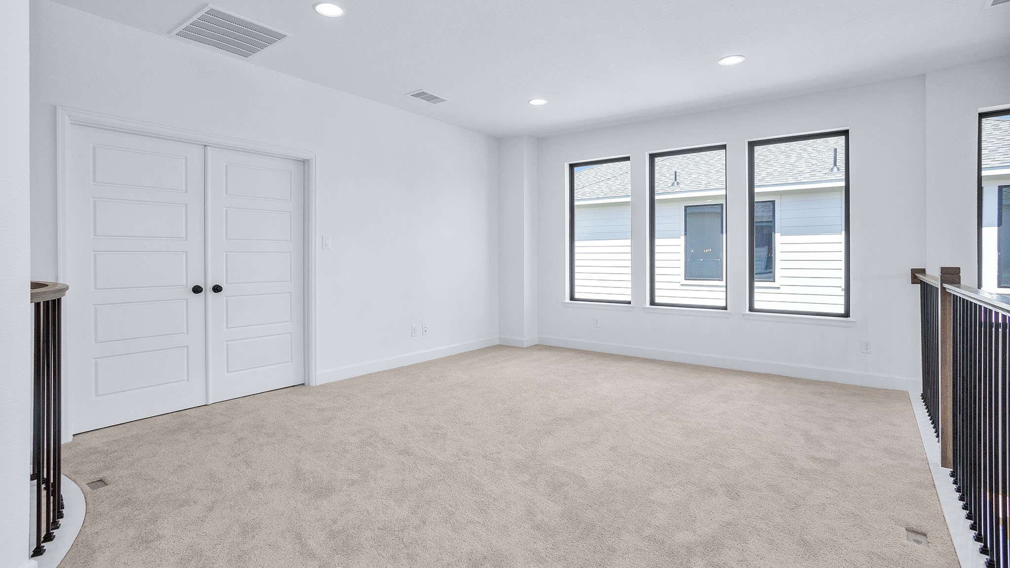 1097 River Rock Circle Property Photo 14