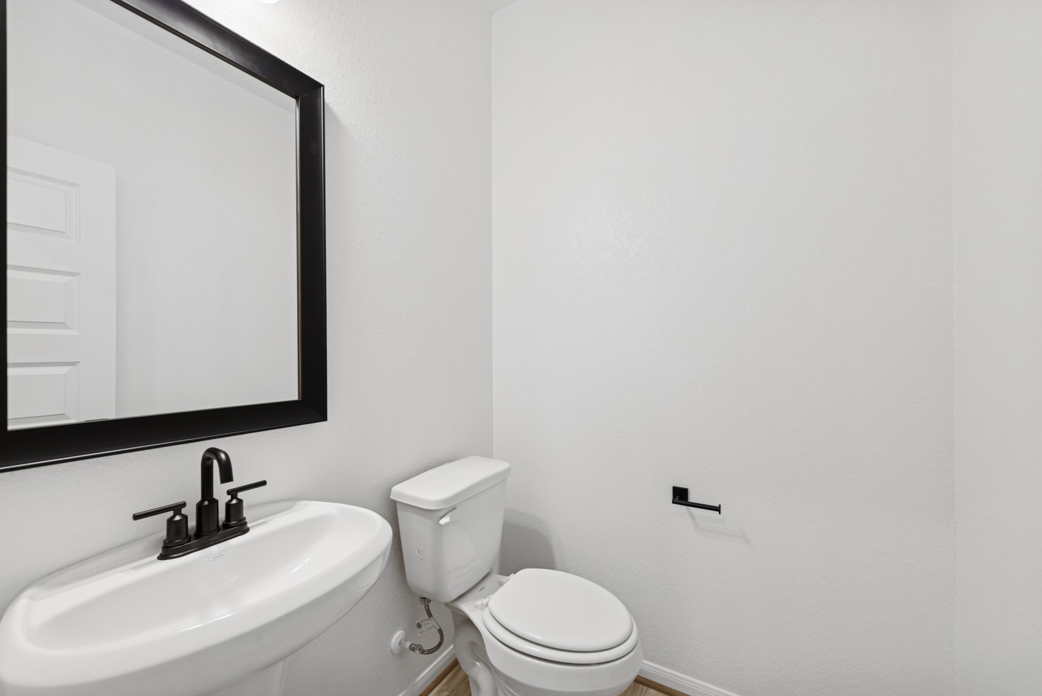 32402 Magnolia Glen Lane Property Photo 13