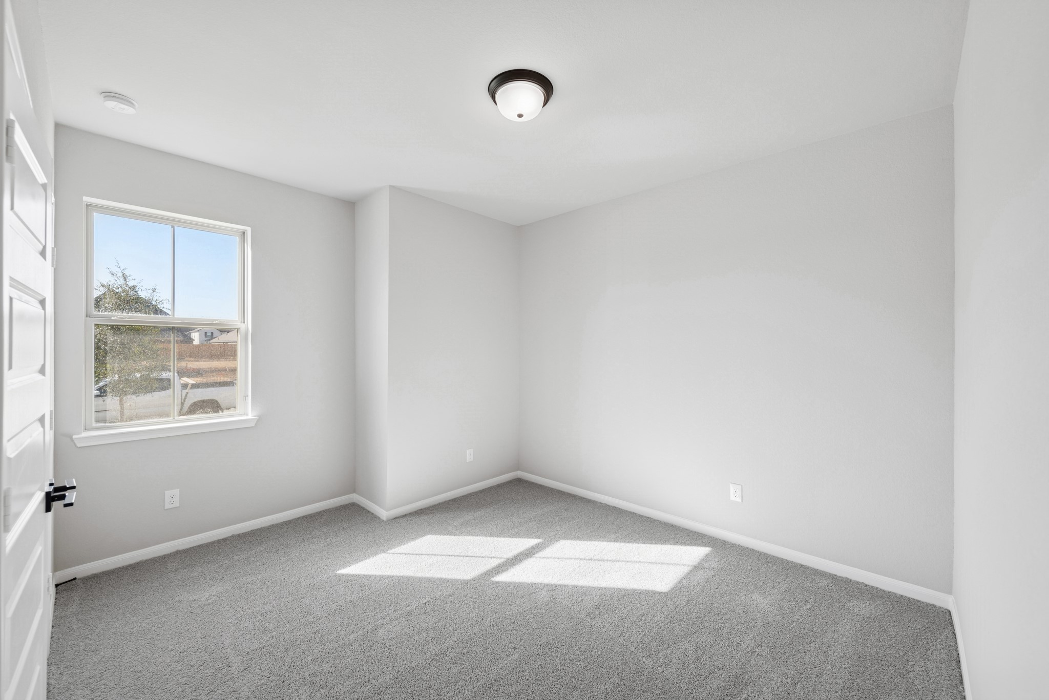 32402 Magnolia Glen Lane Property Photo 14