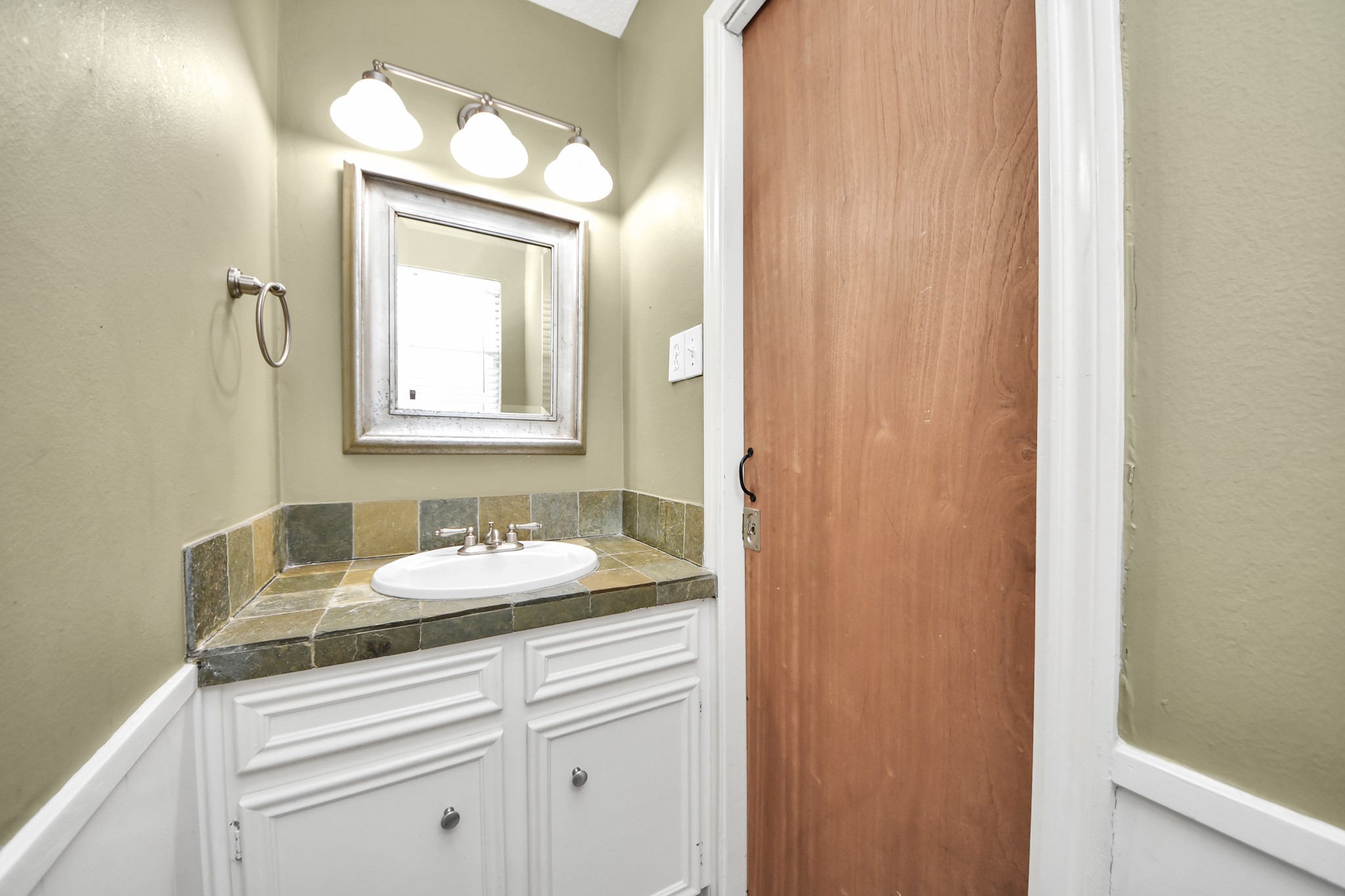 5807 Foresthaven Drive Property Photo 20