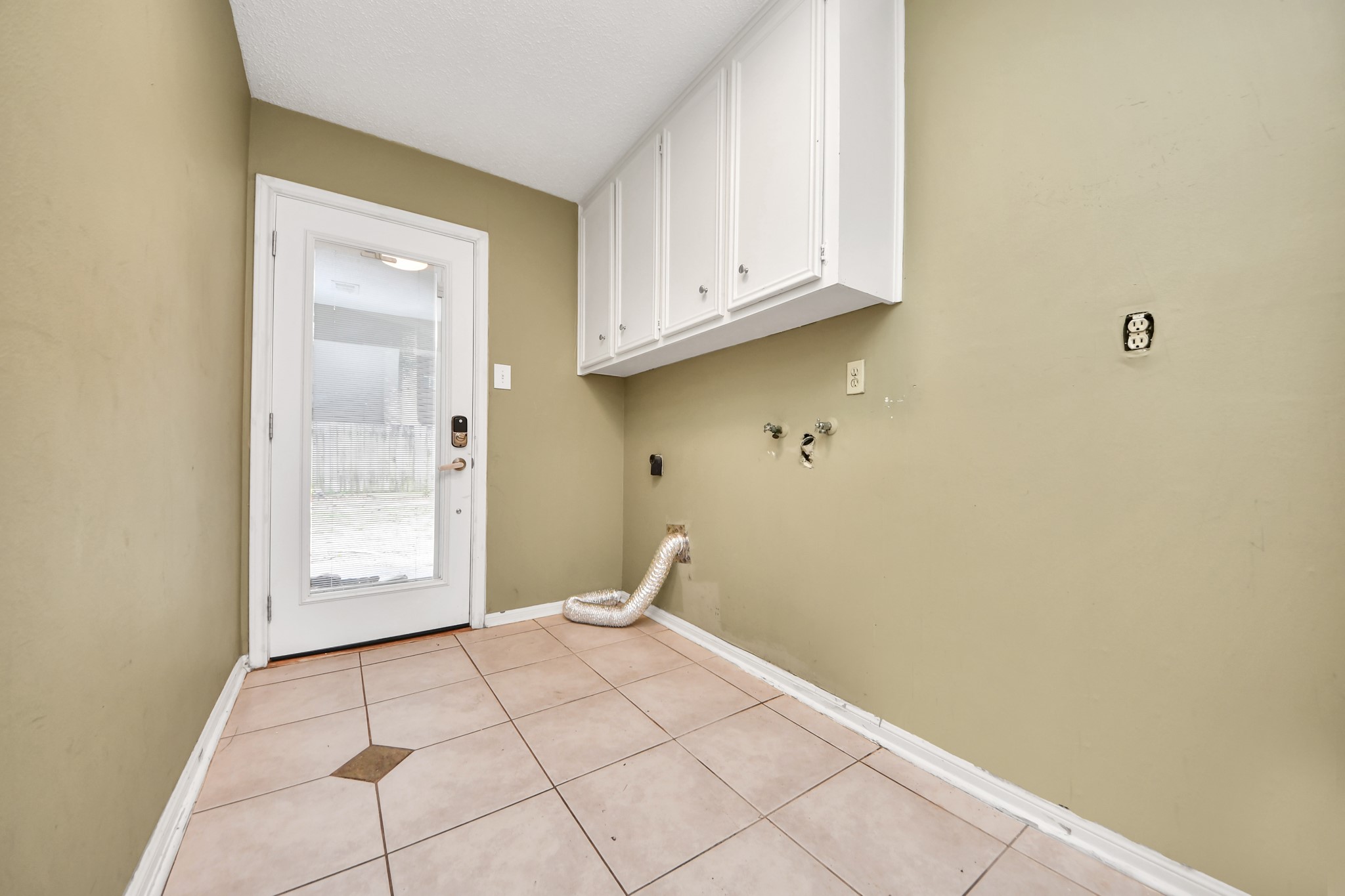 5807 Foresthaven Drive Property Photo 21