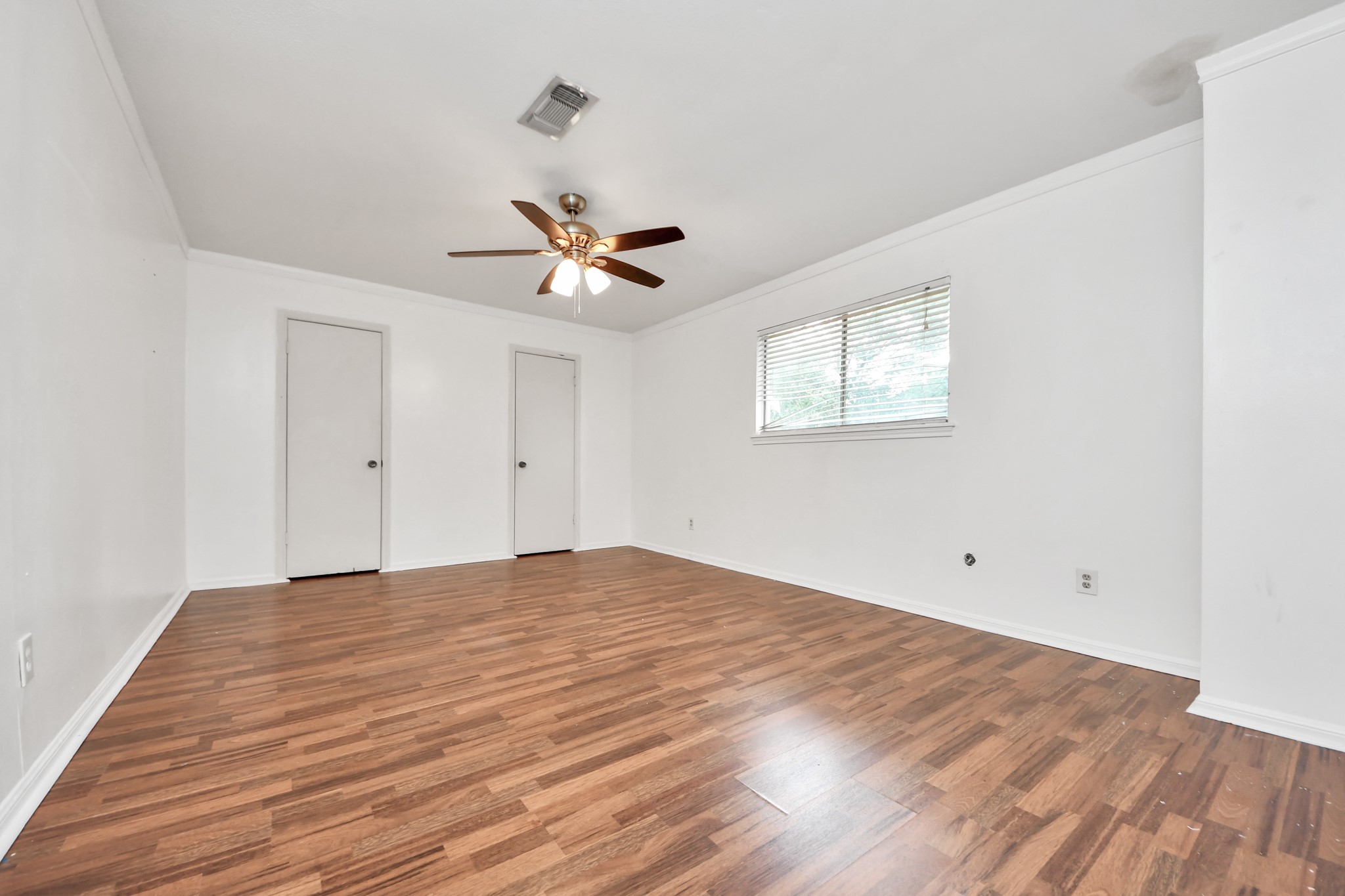 5807 Foresthaven Drive Property Photo 29