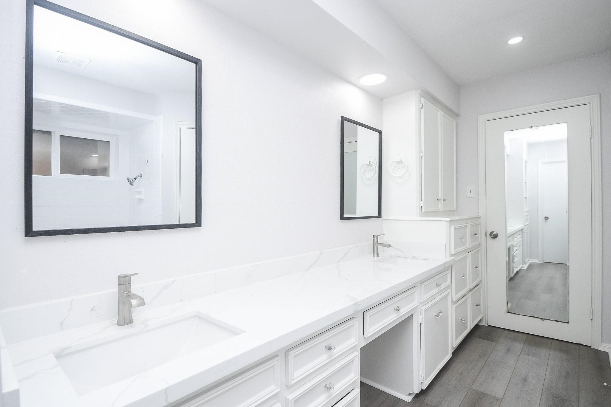 10903 Shawnbrook Drive Property Photo 9
