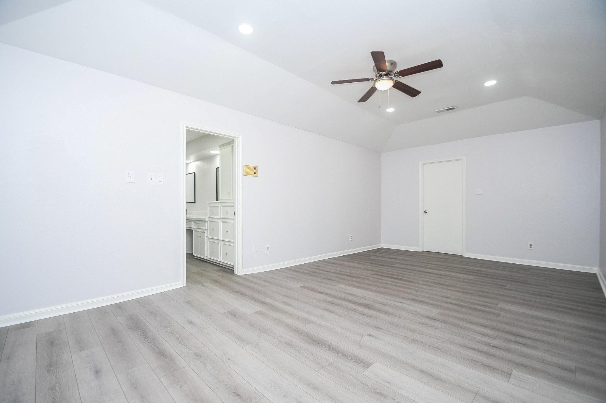 10903 Shawnbrook Drive Property Photo 11