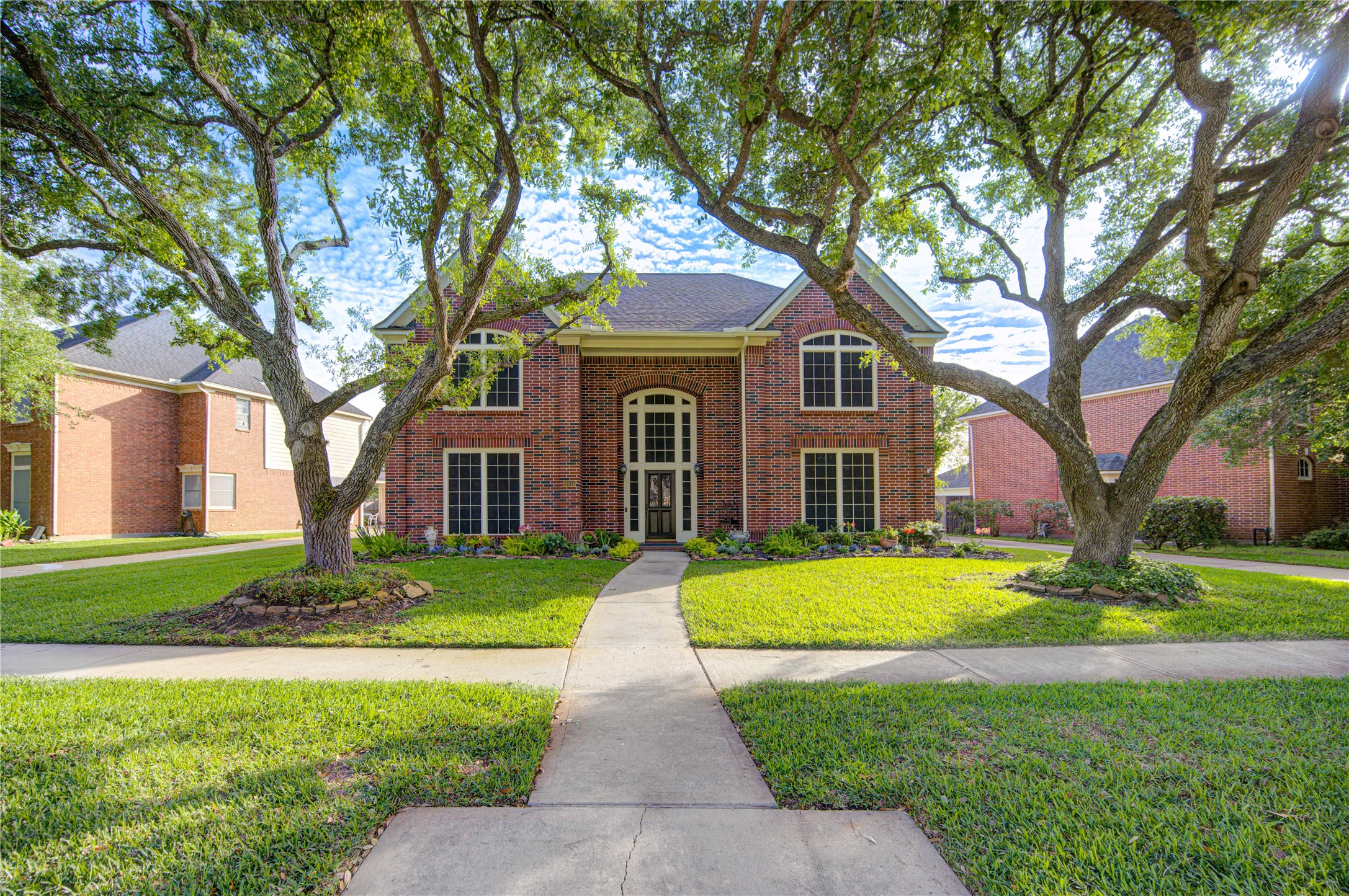4914 Hillswick Drive Property Photo