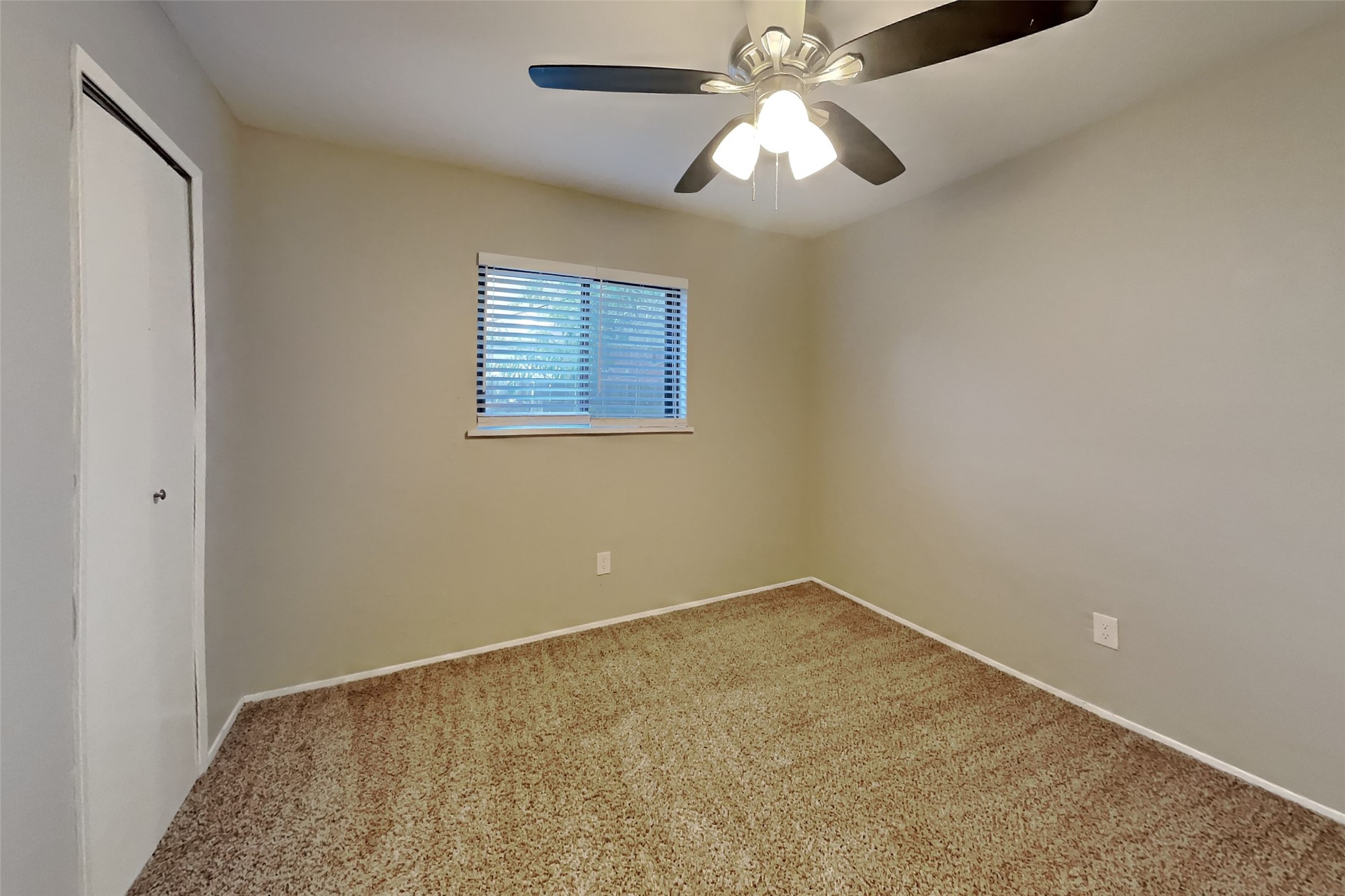 5119 Cairnleigh Drive Property Photo 13