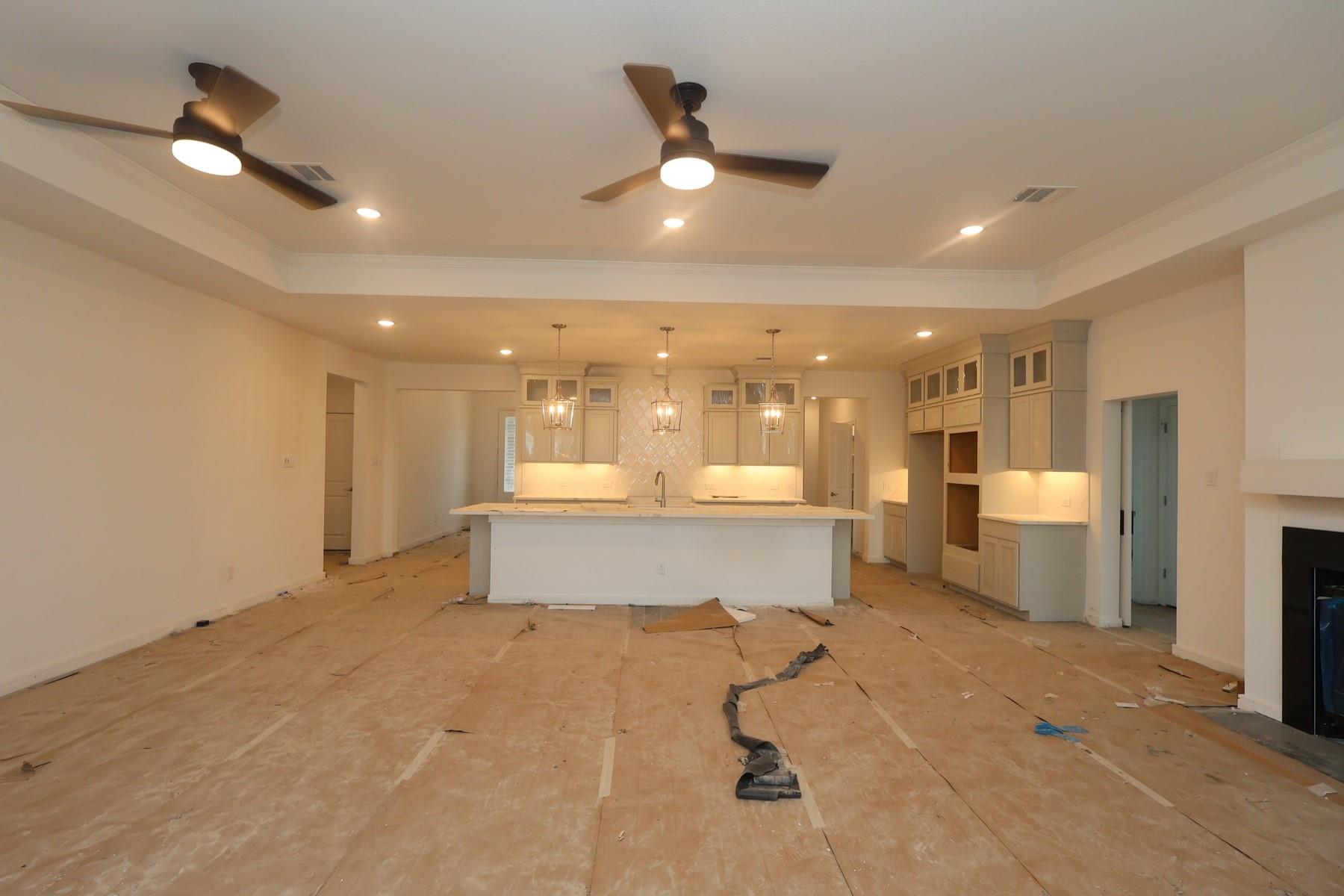 11714 Old Fashion Circle, Mont Belvieu Tx 77535 Property Photo 5
