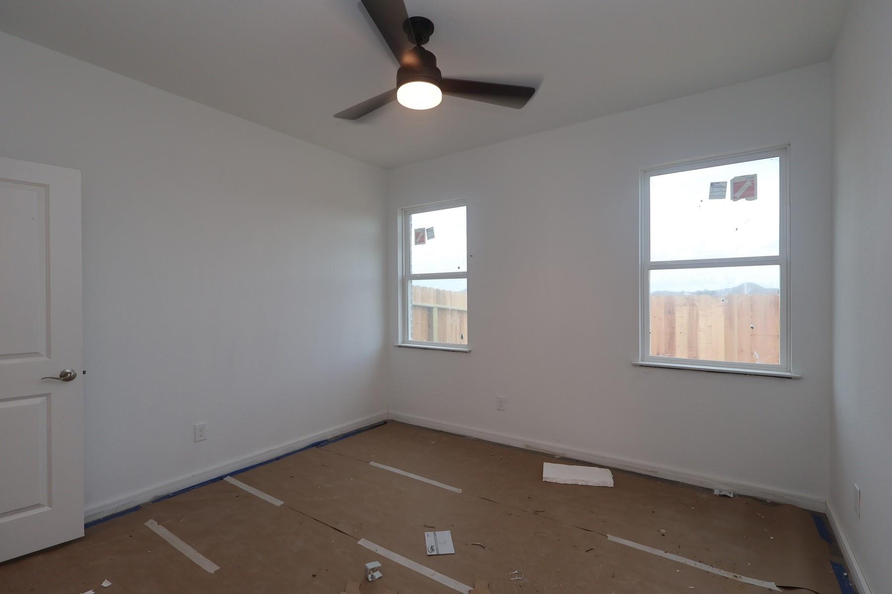 11714 Old Fashion Circle, Mont Belvieu Tx 77535 Property Photo 9