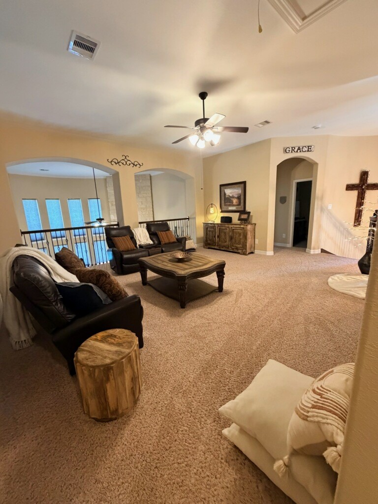 17714 Country Meadow Property Photo 27