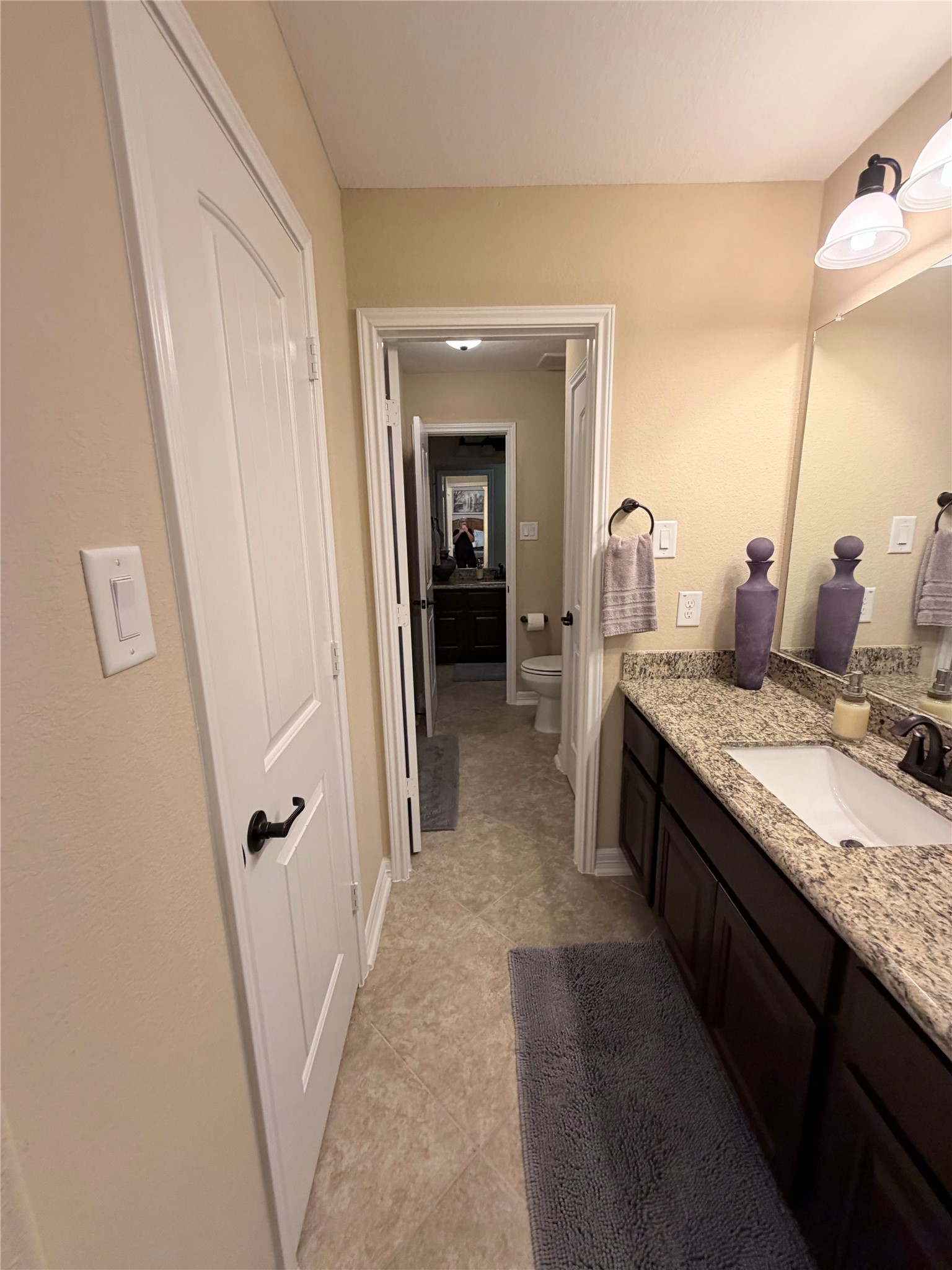 17714 Country Meadow Property Photo 32
