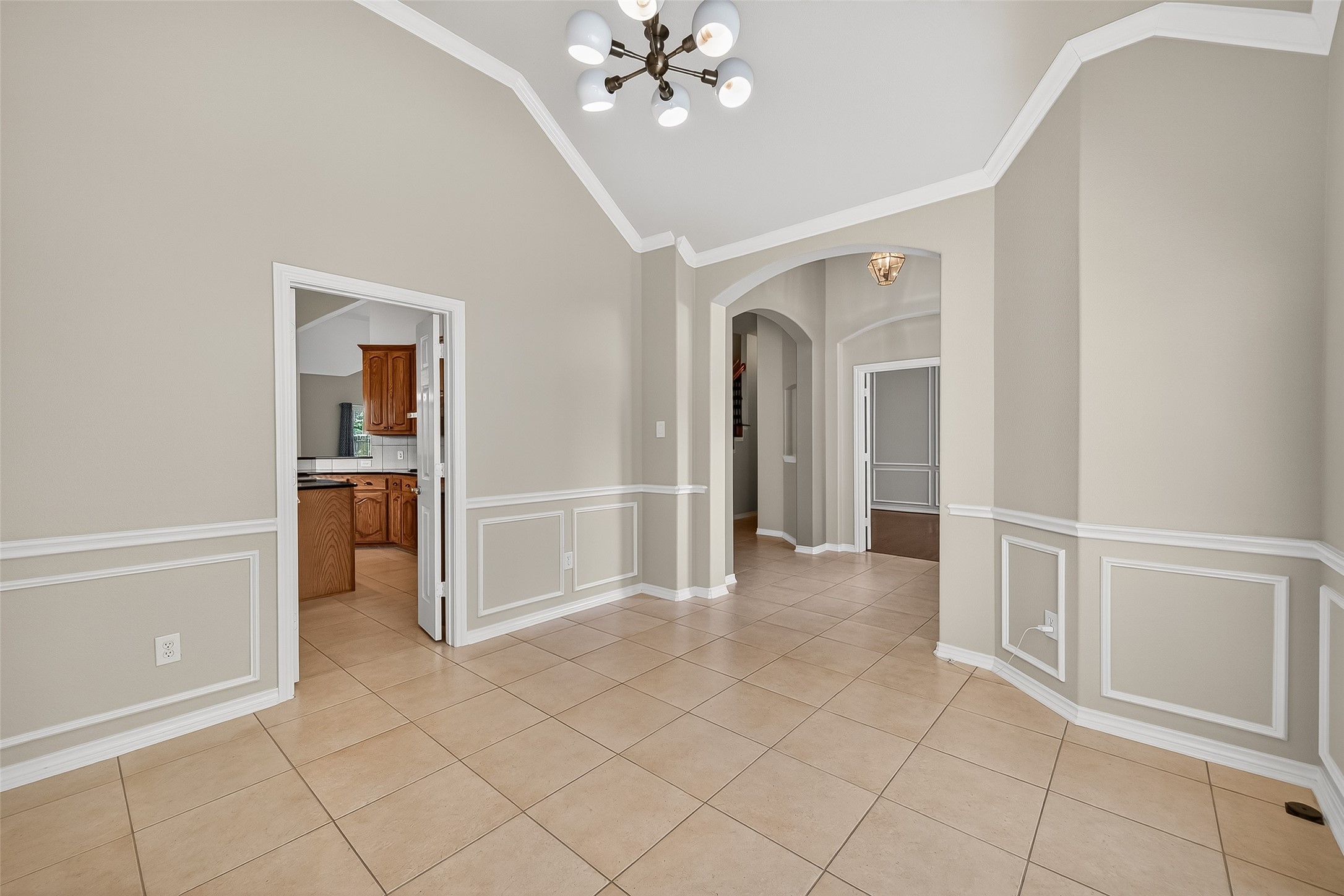 2223 Fern Mist Lane Property Photo 9