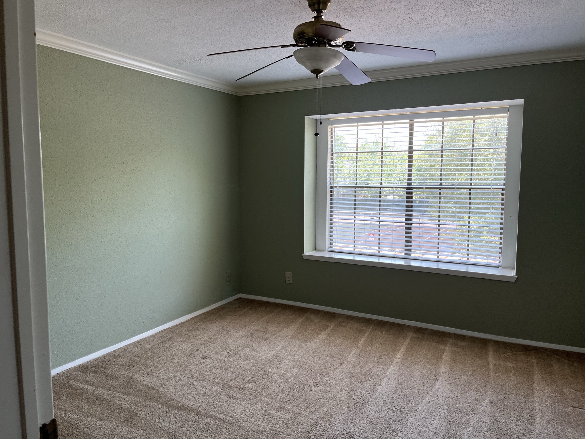 4444 Victory Drive 1302 Property Photo 9