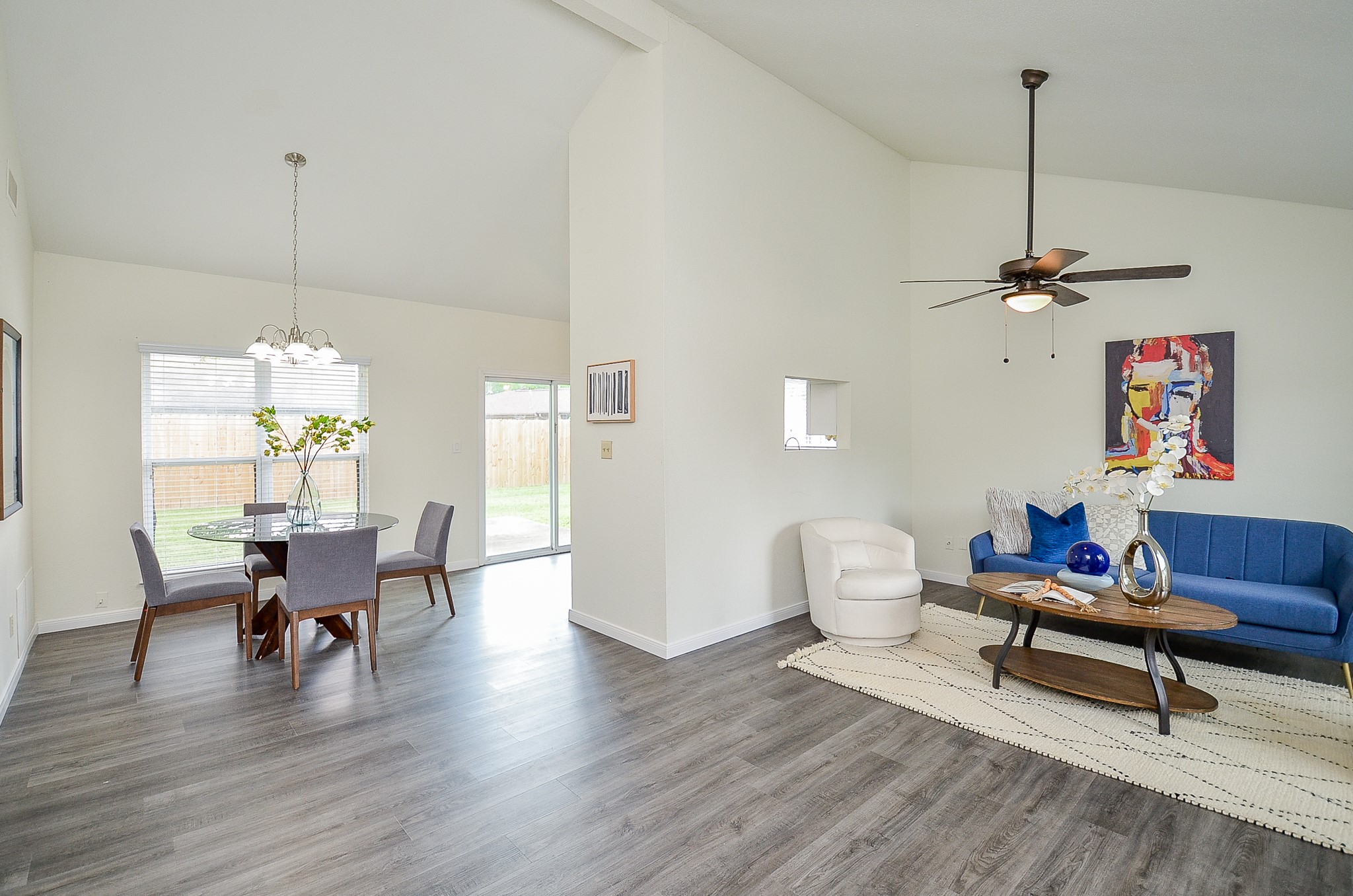 6910 Wilrose Haven Drive Property Photo 1