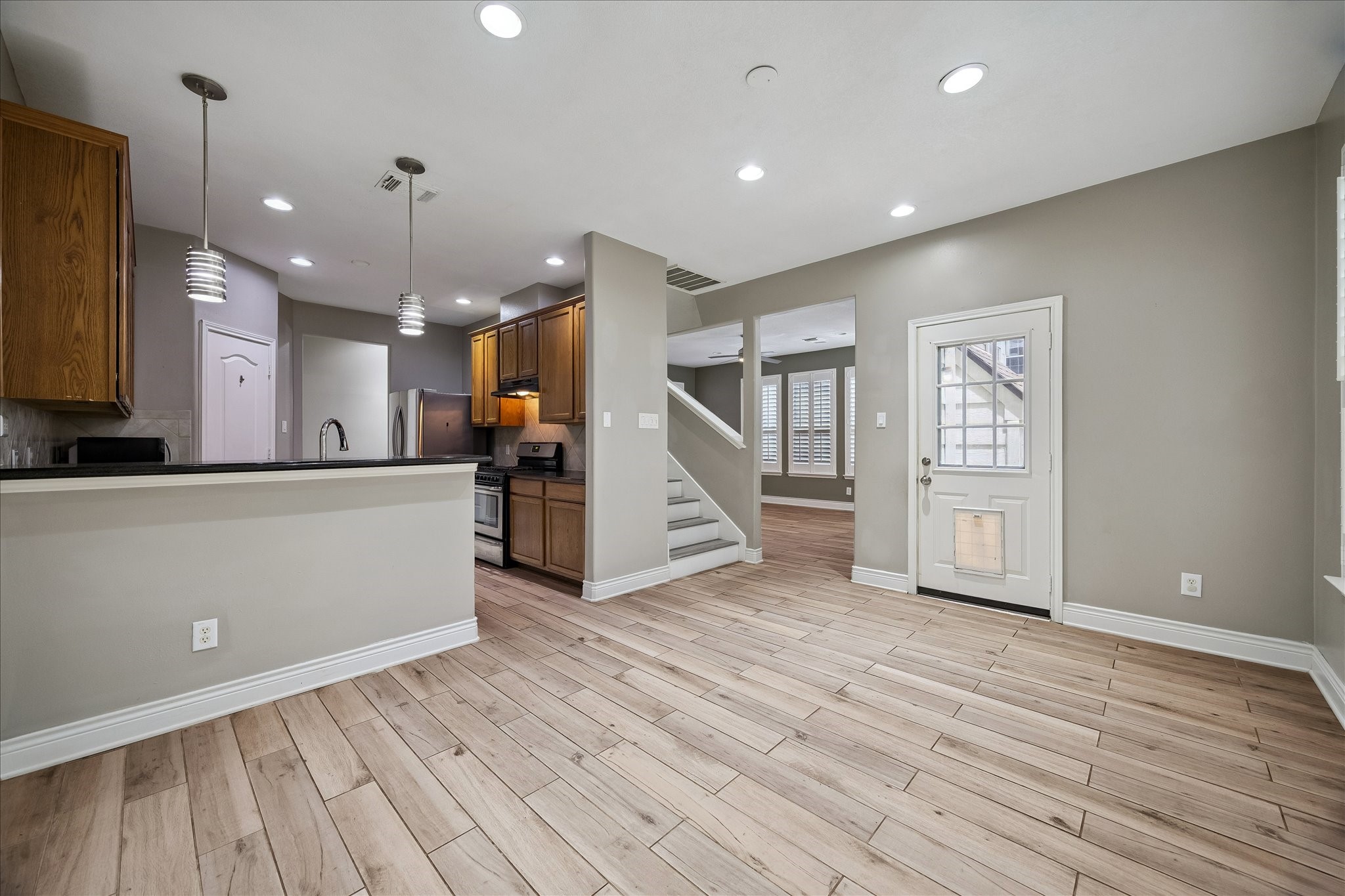7403 Hollister Ridge Property Photo 5