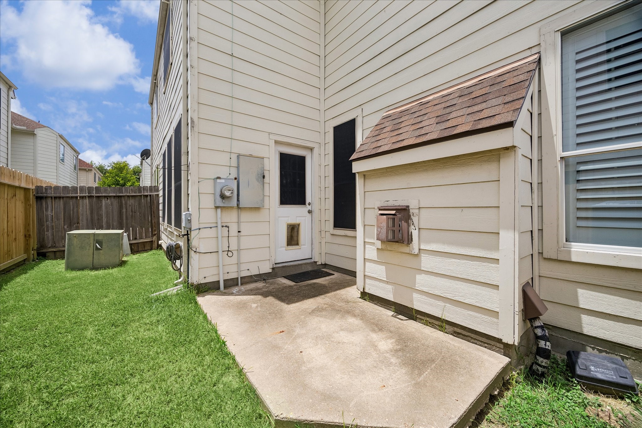 7403 Hollister Ridge Property Photo 12