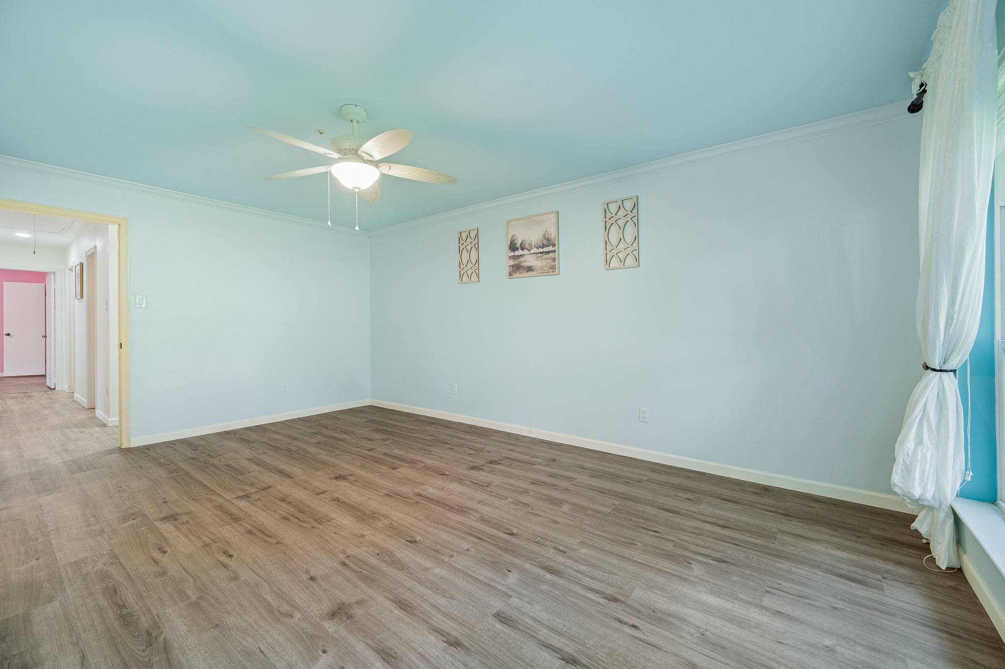 3423 Crow Valley Drive Property Photo 27