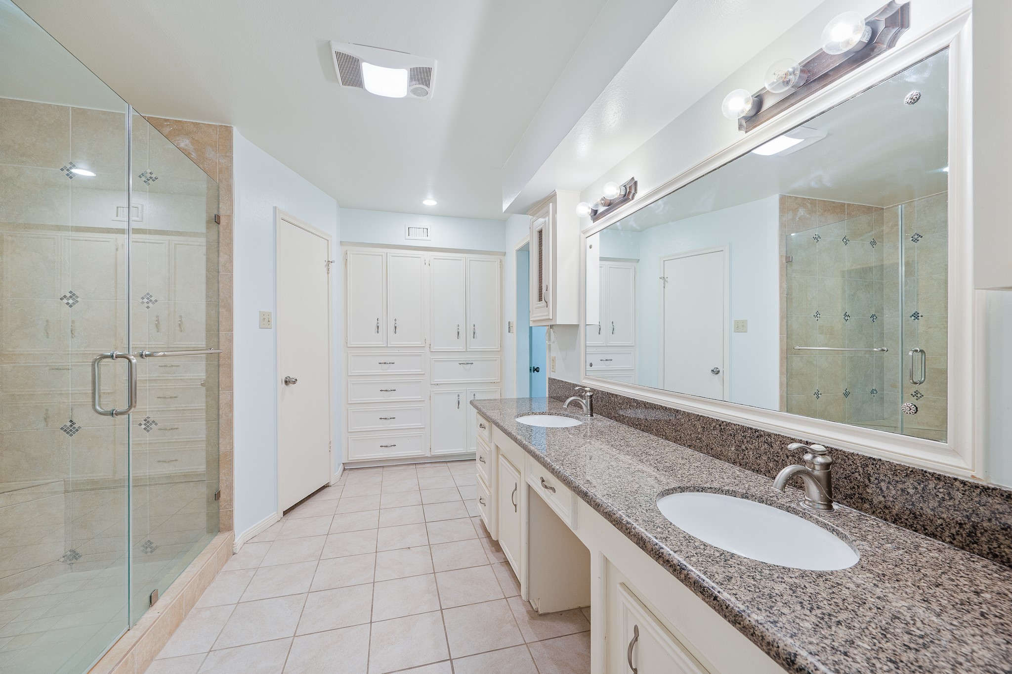 3423 Crow Valley Drive Property Photo 31
