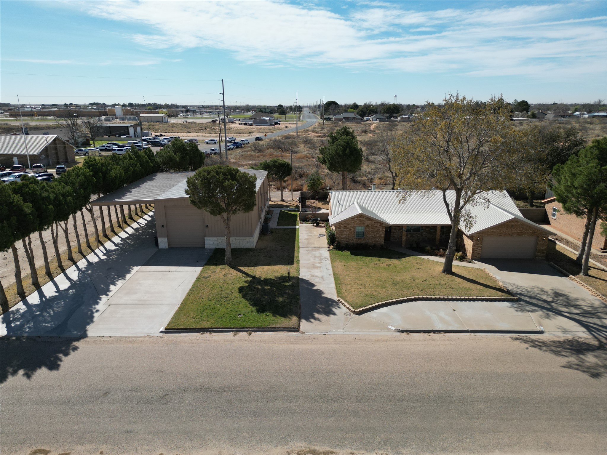 1015, 1017 E Tascosa Avenue Property Photo 1