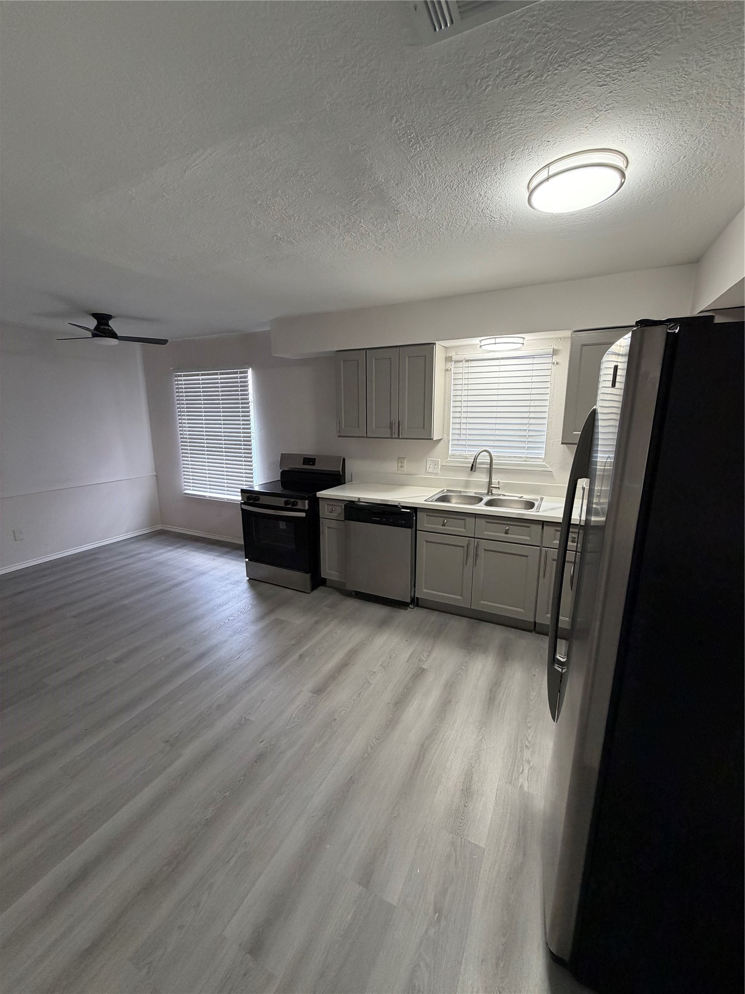 6618 Mccullum Road Property Photo 4
