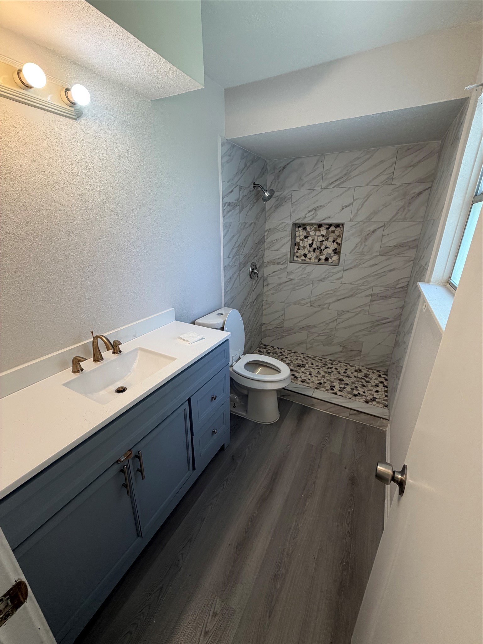 6618 Mccullum Road Property Photo 17