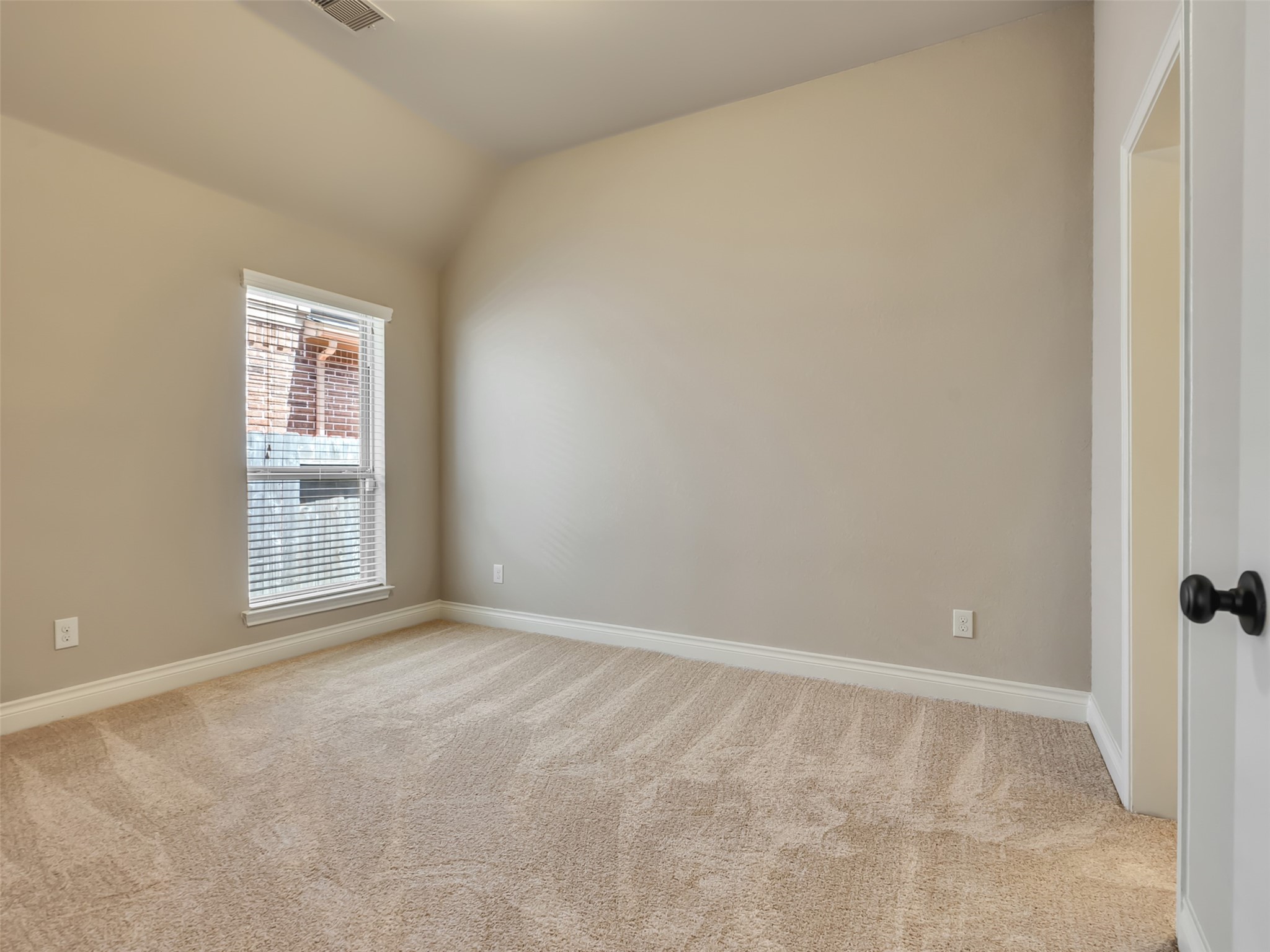 4131 N Creekmont Drive Property Photo 16