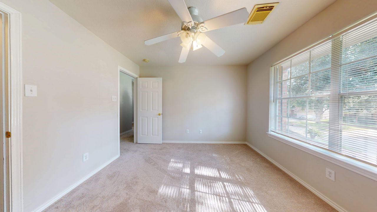 3210 Banksfield Court Property Photo 17