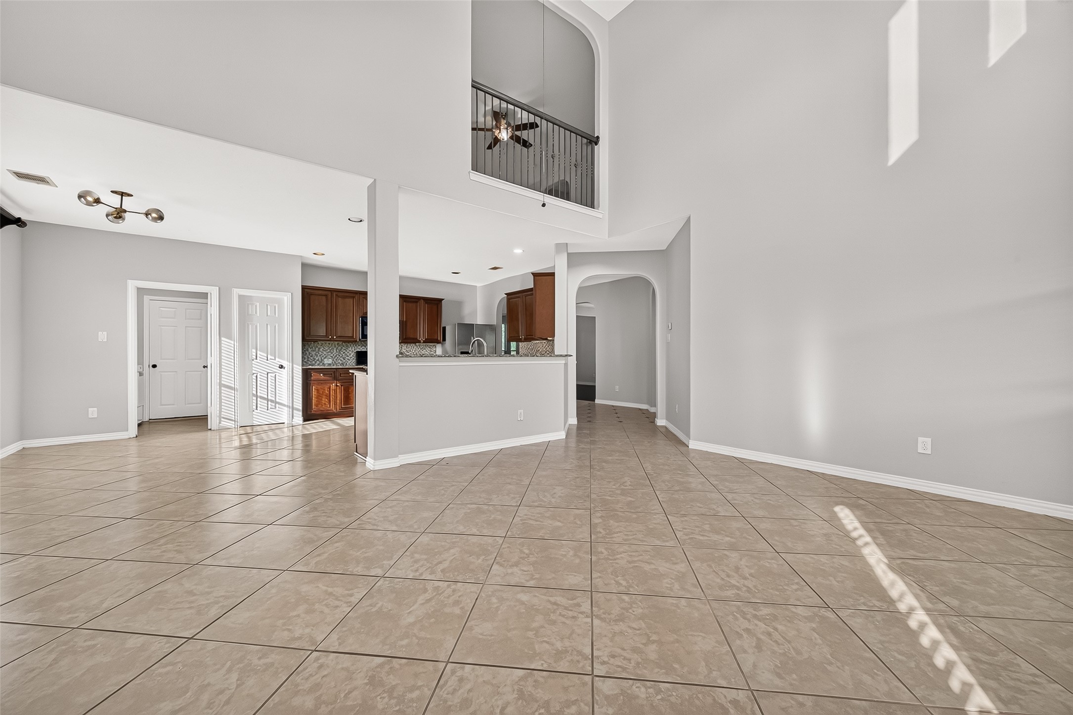 6323 Falling Briar Lane Property Photo 15
