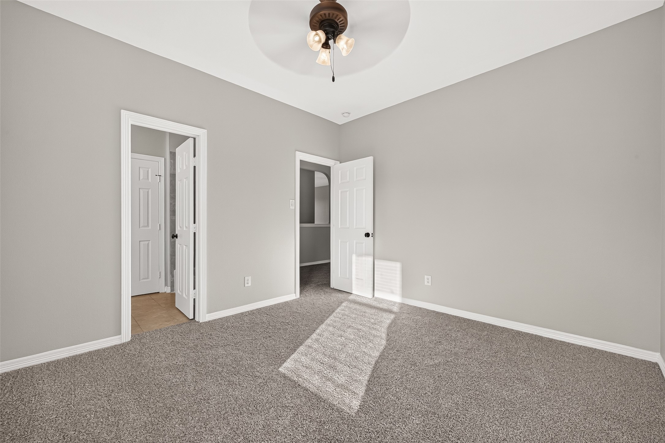 6323 Falling Briar Lane Property Photo 35