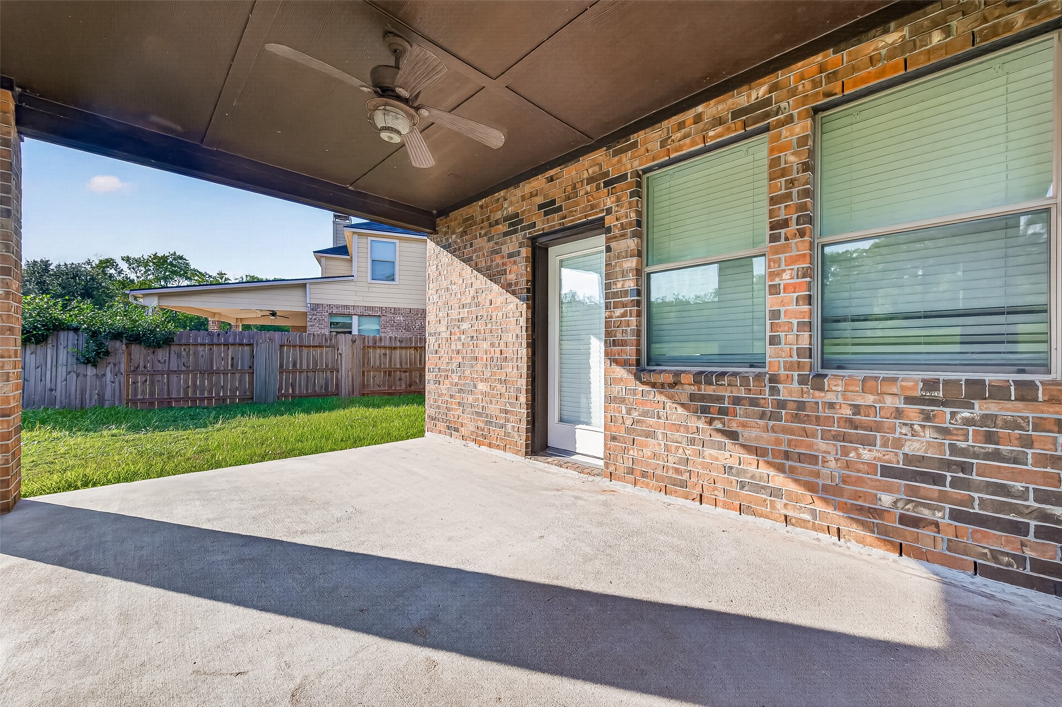 6323 Falling Briar Lane Property Photo 46