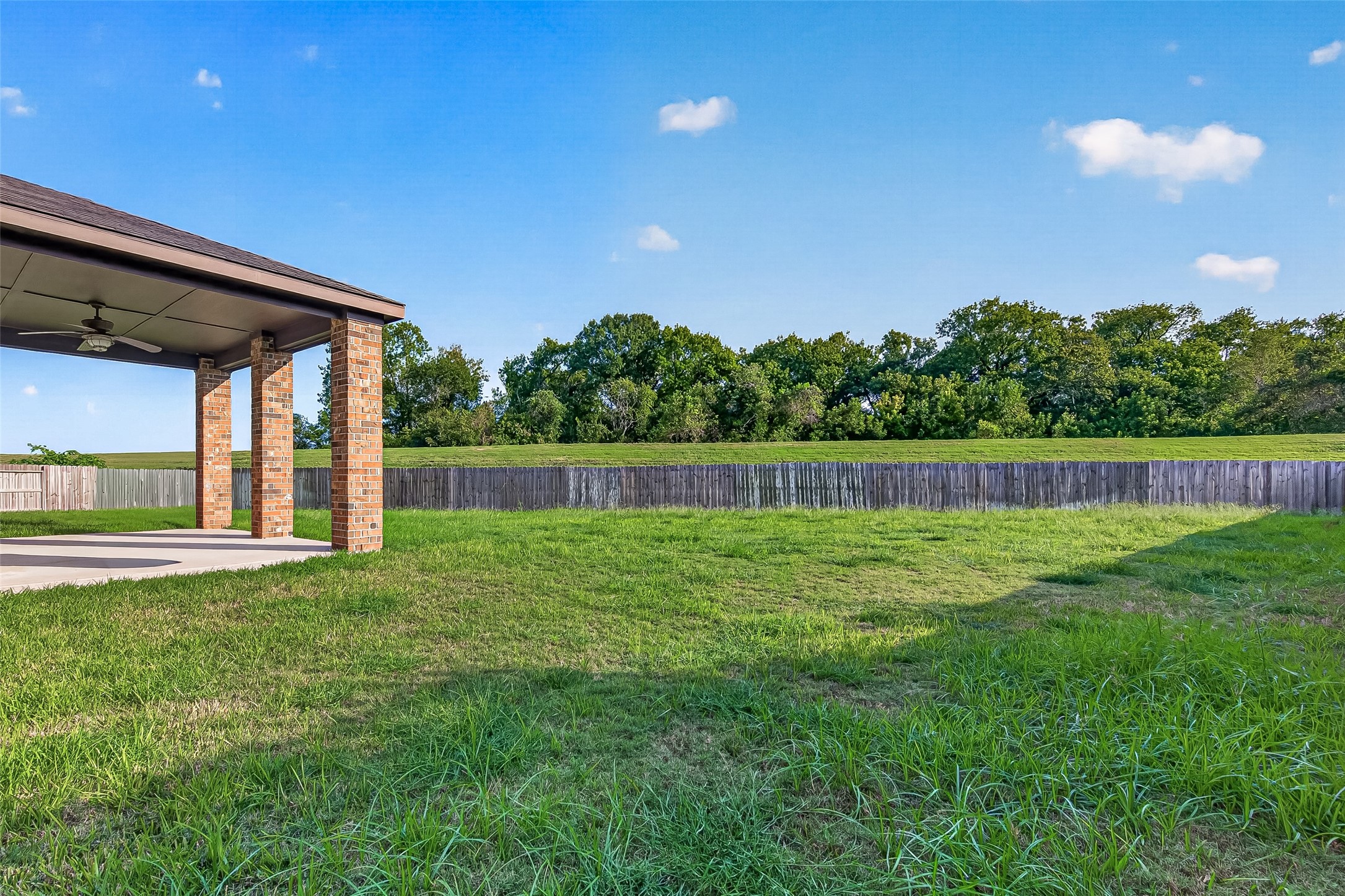6323 Falling Briar Lane Property Photo 47
