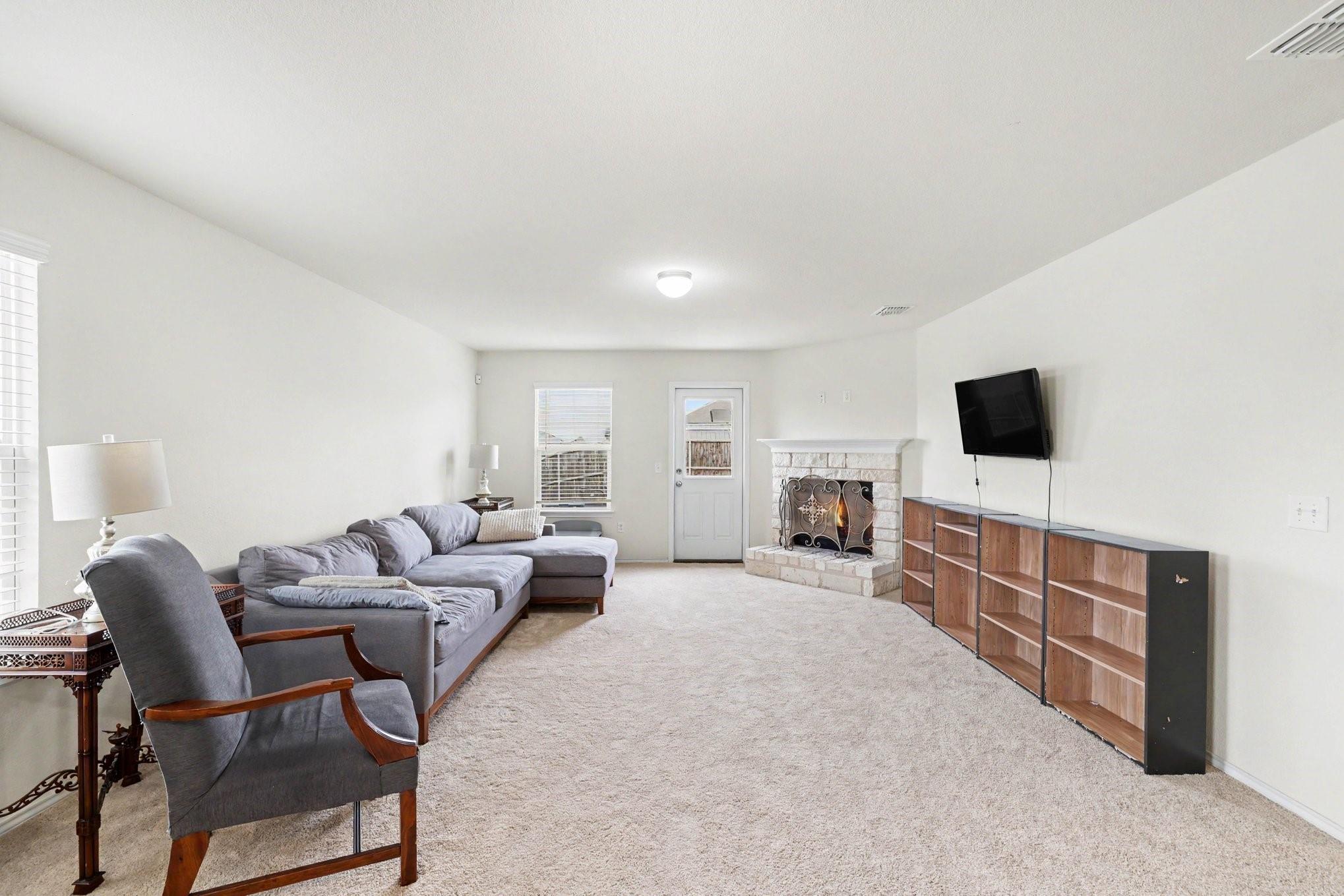 1301 Waggoner Drive, Aubrey Tx 76227 Property Photo 4