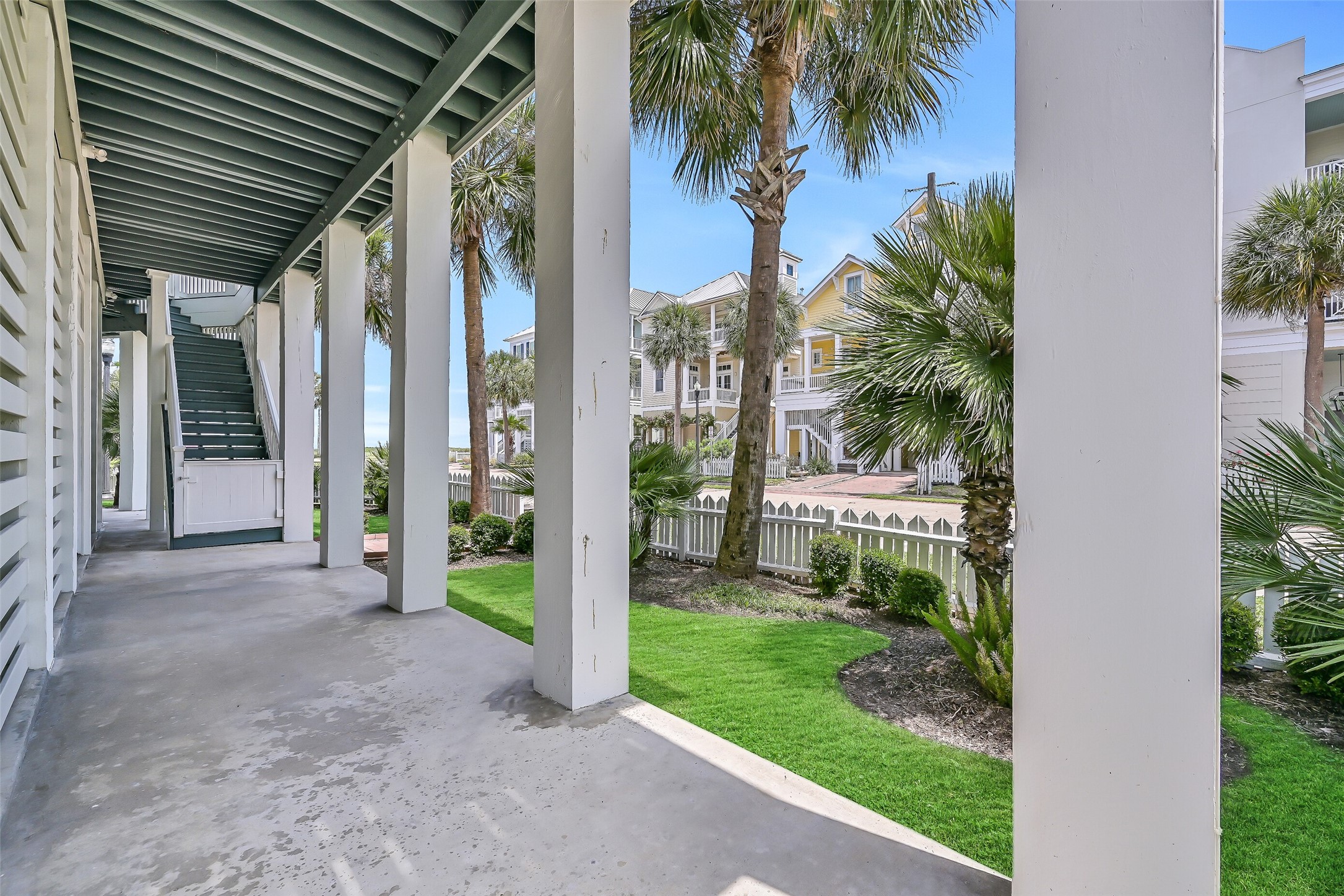 817 Positano Road Property Photo 11