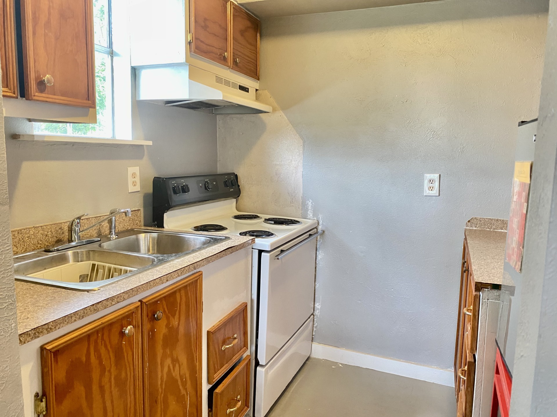 326 Noble Street Property Photo 29