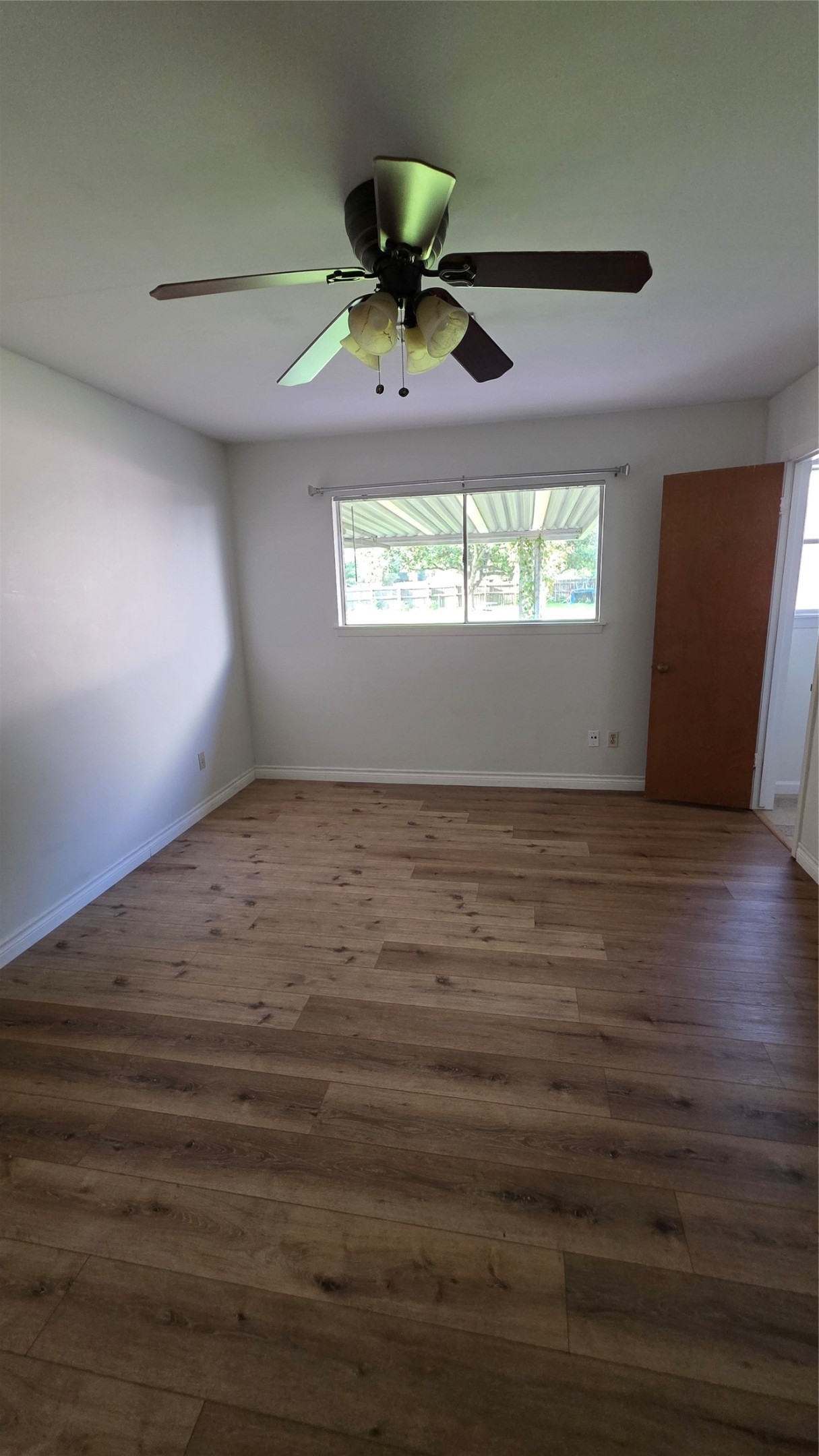 9654 Meadowland Drive Property Photo 7