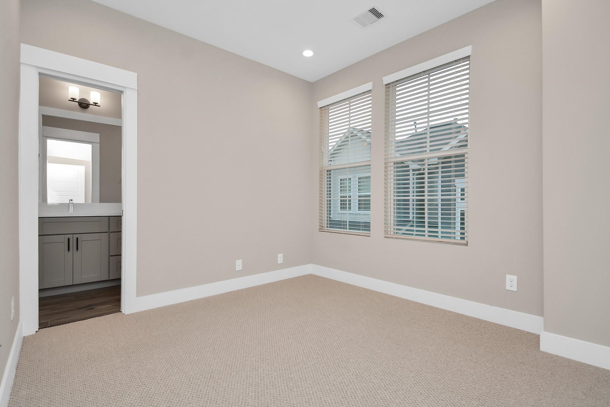 1235 W Tidwell Road Property Photo 23