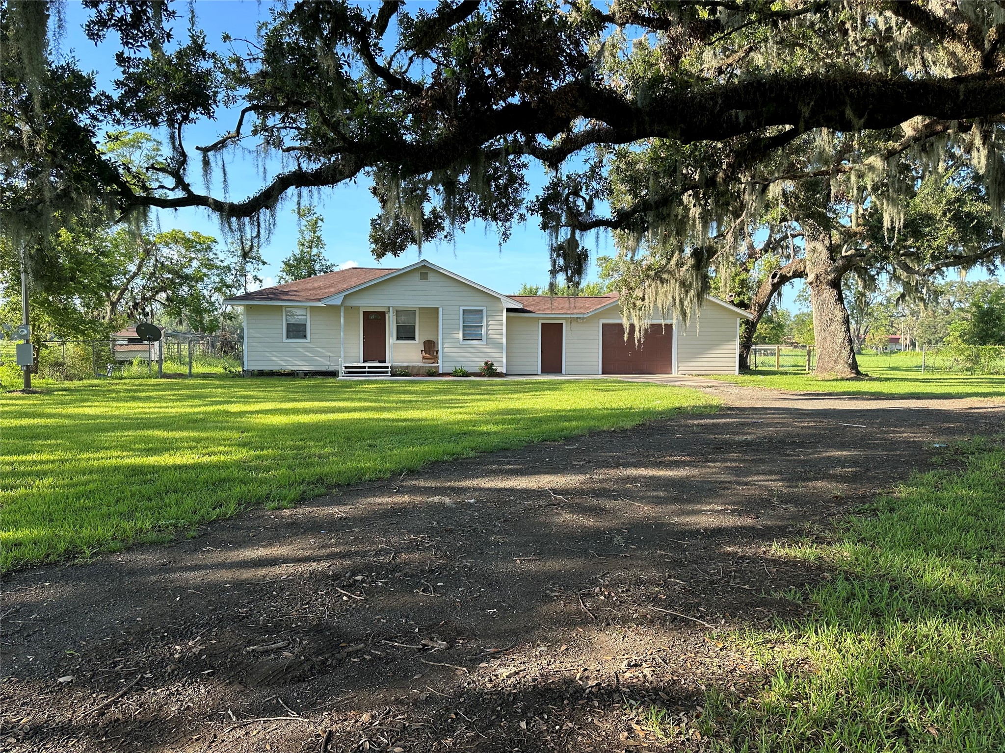 5249 County Road 353 Property Photo 3