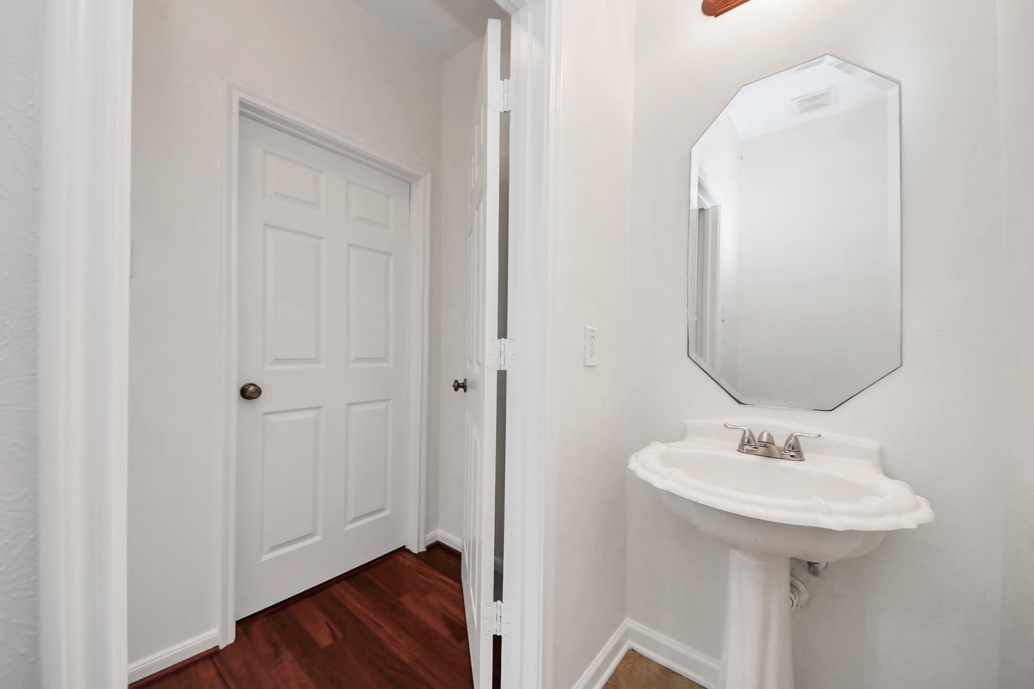 2705 Calico Creek Lane Property Photo 14