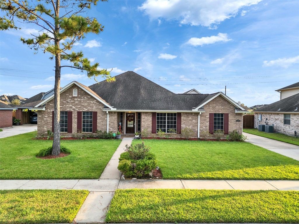 2714 Brahman Dr Property Photo 1