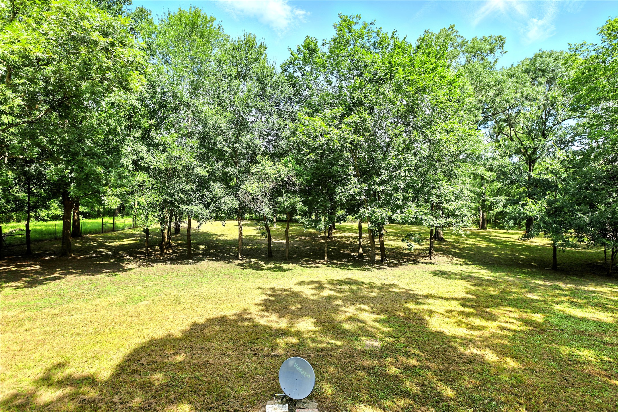 812 County Road 2870 Property Photo 1