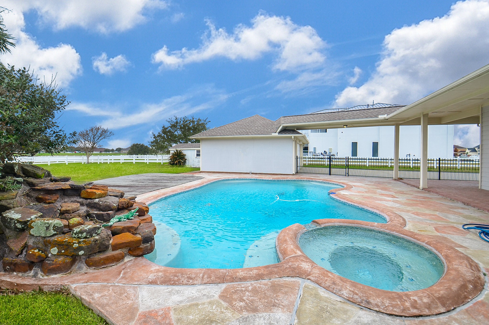 6006 Sagamore Bay Lane Property Photo 43